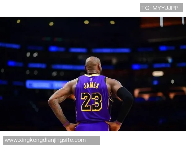 弗莱幽默回应詹姆斯派对邀请担心缺席会影响交易前景