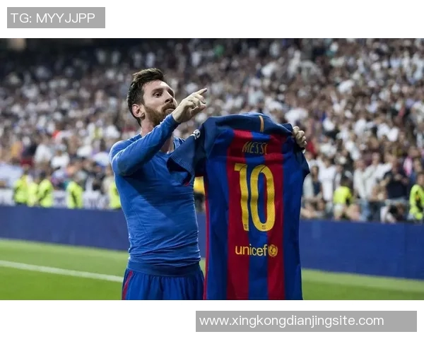 球王的小迷妹张琳艳穿梅西10号球衣晒美照引热议 球王的小迷妹张琳艳穿梅西10号球衣晒美照引热议